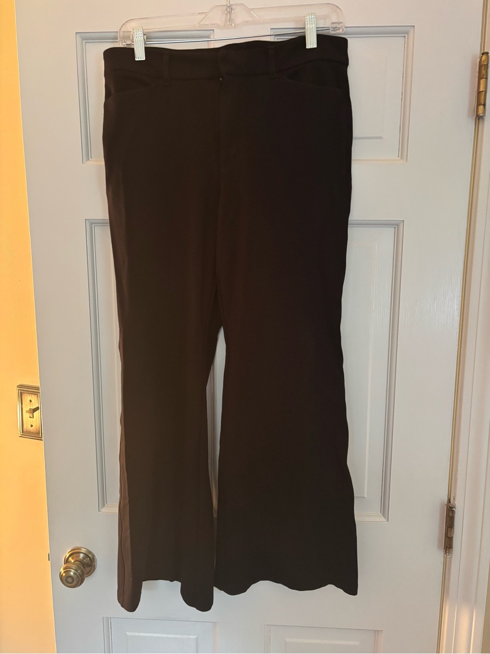 Old Navy Stevie Flare Pants in Black